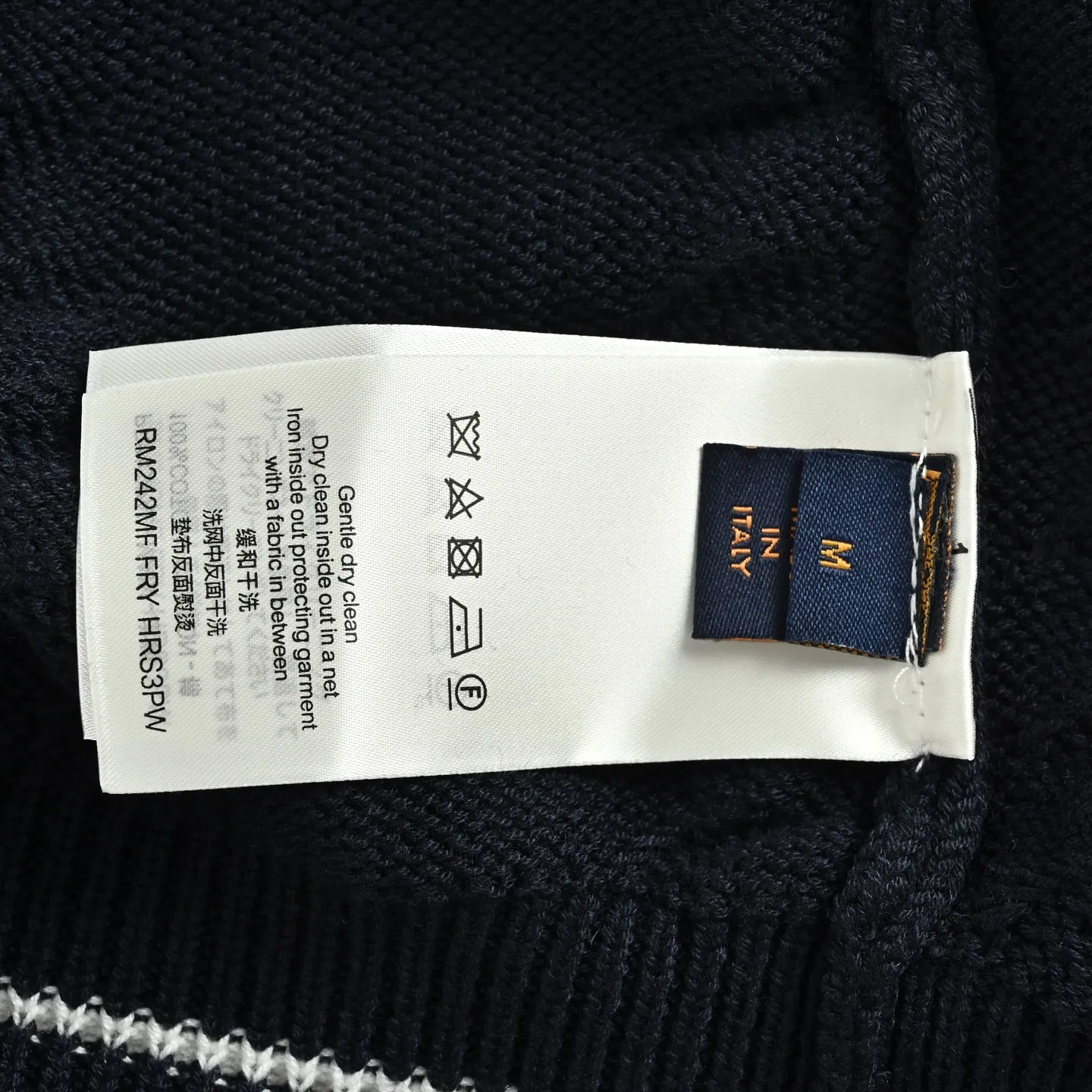 Louis Vuitton/Louis Vuitton 26Fw embroidered cable V-neck sweater